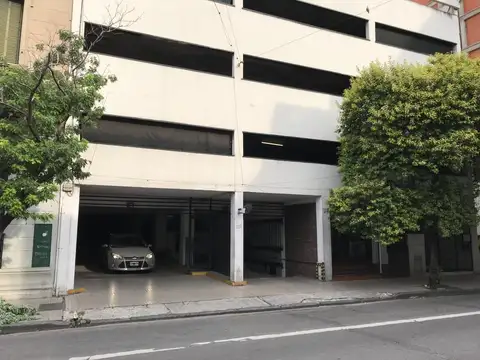 laprida  al 1300