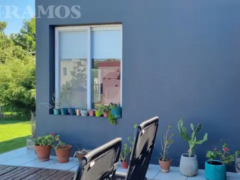 Casa 5 ambientes con 3 baños