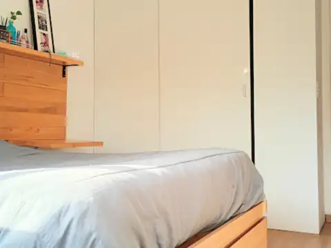 Departamento En Venta . En Parque Chas - 3 Ambientes - Al Frente Con Balcon Aterrazado Y Parrilla Propia