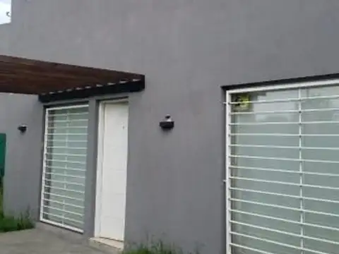 Calle 14 bis e/ 425 y 426