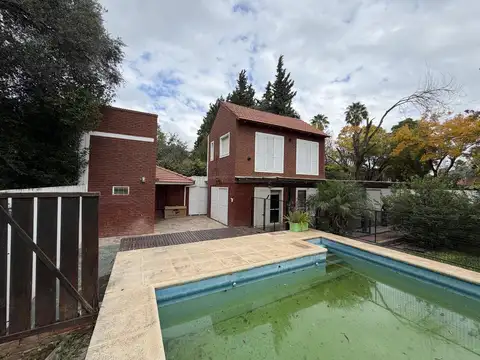 Casa en Alquiler en Funes, $ 1.800.000