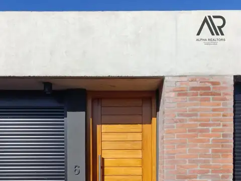 Casa en Alquiler en Barrio Parque Rivera