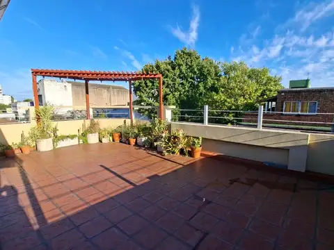 Depto Tipo Casa en Venta de 3 ambientes