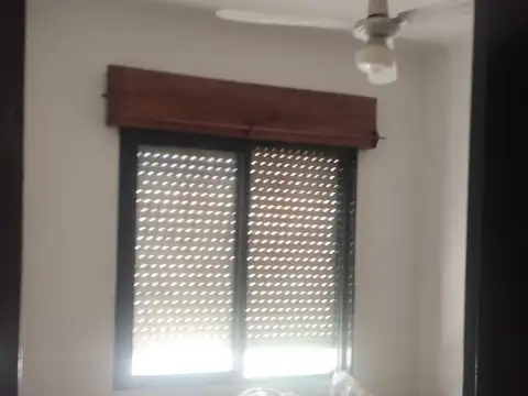 Casa y terreno Salta 427.