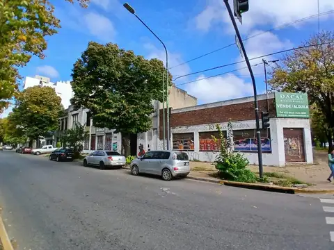 Galpon en Alquiler 60 años