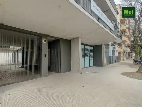 Rivera 5700, Piso 1