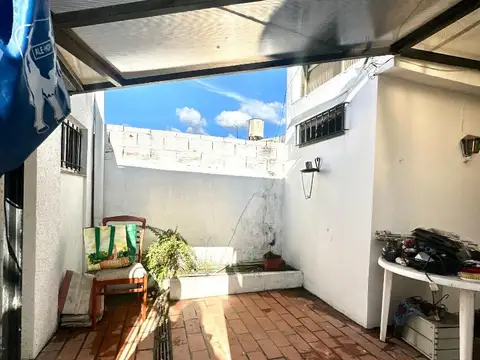 Depto Tipo Casa en Alquiler de 1 dormitorio