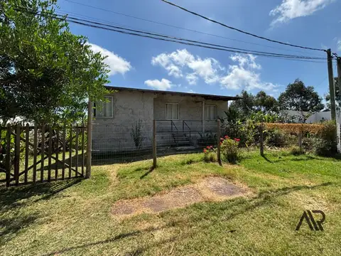 Bulevar Francisco Piria 100