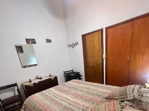 Avenida Bartolomé Mitre e/ Hernández y Zuviria