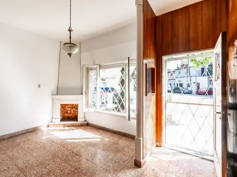 Depto Tipo Casa 5 ambientes con 2 baños