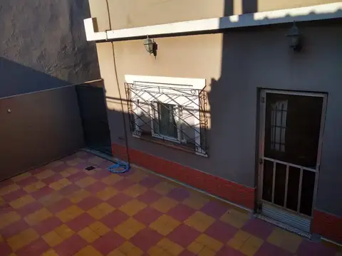 Depto Tipo Casa 3 ambientes con 1 baño