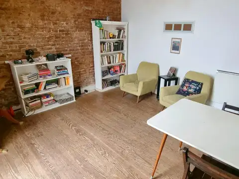 Depto Tipo Casa en Venta en Parque Chacabuco, USD 110.000