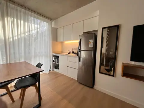 monoambiente en torre de categoria- disponible el 10 de set