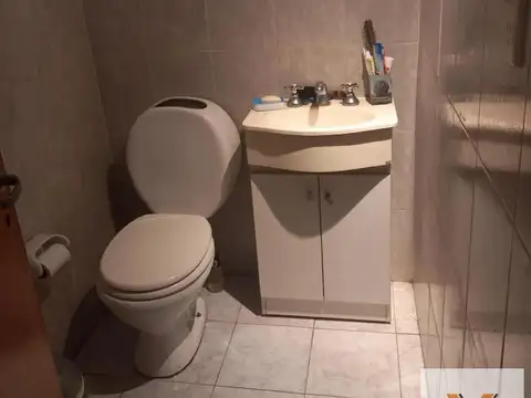 Departamento en Venta en Luis Guillon, USD 90.000