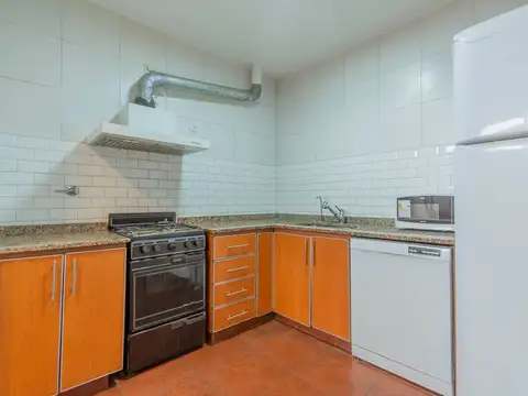 PH VENTA 4 AMB SIN EXPENSAS APTO PROFESIONAL.