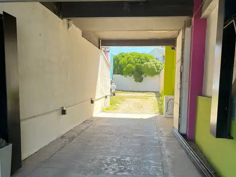 DUPLEX DE 3 AMBIENTES SOBRE LA COSTA EN BARRIO FARO PUNTA MOGOTES !