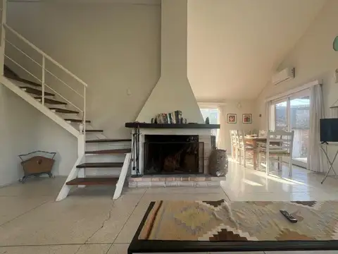 casa 4 dormitorios en Pinares con piscina