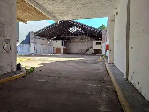 Av Centenario 600