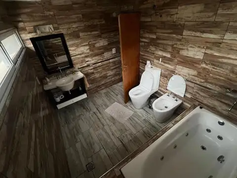 INCREIBLE CASA 3 DORMITORIOS MINA CLAVERO