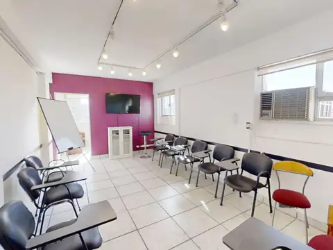 Oficina 2 ambientes con 1 baño