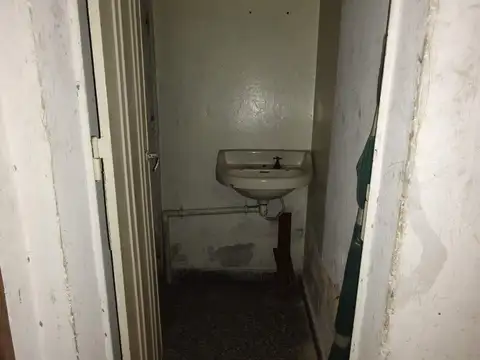 Depto Tipo Casa en Venta en Villa Luzuriaga, USD 85.000