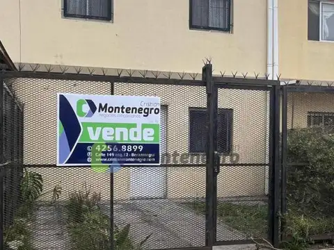 Depto Tipo Casa en Venta de 3 ambientes