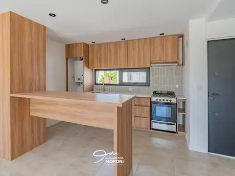 Depto Tipo Casa en Venta de 3 ambientes