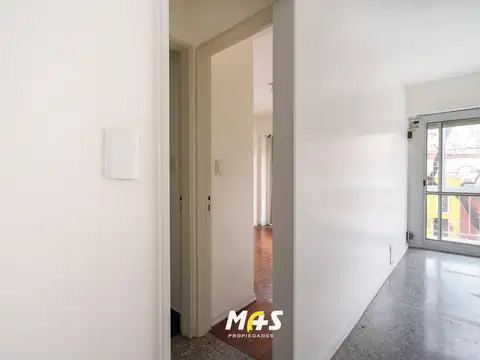 2 Amb Al Frente Balcon Corrido 45 m² Cub. Cocina Indep. Impecable