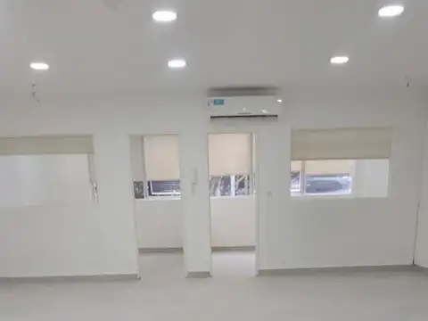 Oficina en Alquiler en Ituzaingó, $ 1.990.000