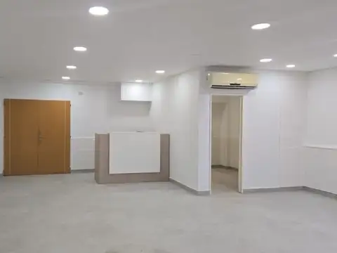 Oficina - Alquiler - Argentina, Ituzaingó - Presidente Peron 8900
