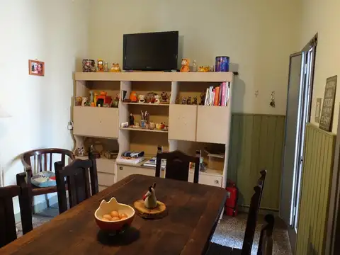 Depto Tipo Casa 4 ambientes con 1 baño
