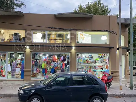 CARLOS MADARIAGA 416 400