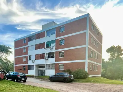 VENTA APARTAMENTO 3 DORMITORIOS BUCEO