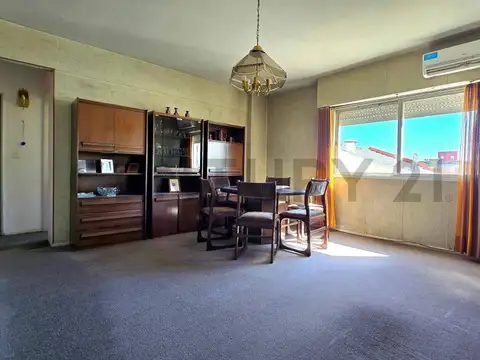 VENTA DEPARTAMENTO 4 AMBIENTES LUMINOSO EN VILLA GRAL. MITRE
