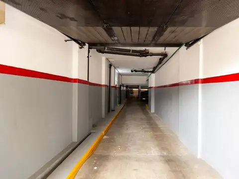 VENTA COCHERA DOBLE CUBIERTA FIJA EN VILLA URQUIZA