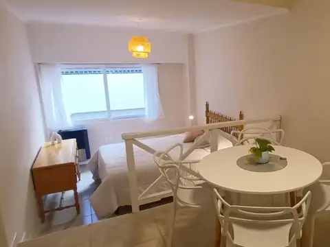OPORTUNIDAD 1 AMBIENTE RECICLADO CON PATIO PROPIO ZONA ALDREY
