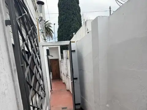Depto Tipo Casa 4 ambientes con 1 baño