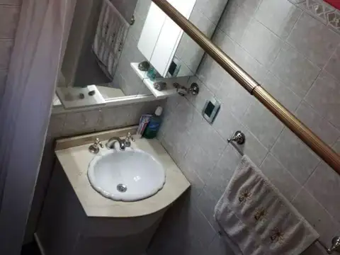 Casa 6 ambientes con 3 baños