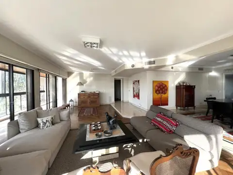 Departamento en Alquiler de 4 dormitorios