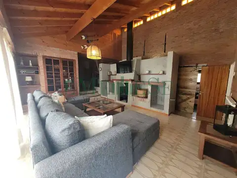 Casa en Alquiler Temporal en Pinamar, USD 1.700