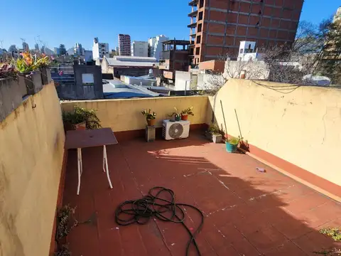 Depto Tipo Casa en Alquiler de 3 ambientes