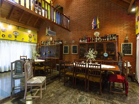 Casa en Venta en Lomas De Zamora, USD 480.000