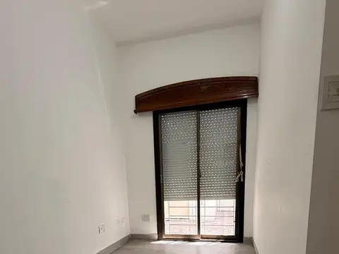 Oficina en Venta en San Justo, USD 300.000