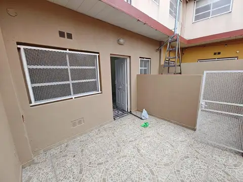 Excelente departamento en centro de Laferrere a 200 mts de Av. Luro