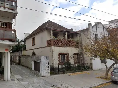 Terreno en Villa Devoto 8,65 x 21,38 Zonificación USAB 0 PB   2 pisos