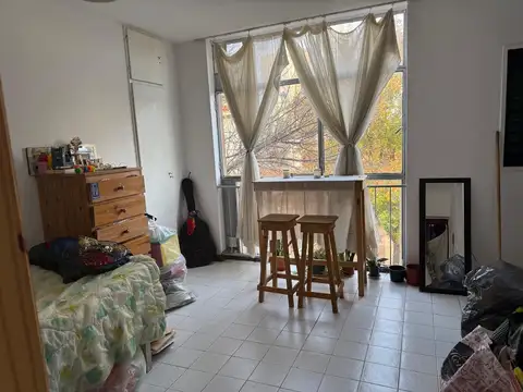 Venta Monoambiente (2° piso escalera) - CERRITO 722