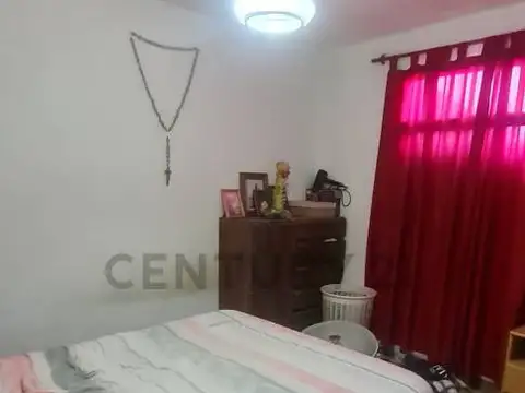 Espejo Este 1200, Piso 0