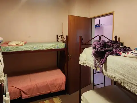 Casa 3 ambientes con 2 baños