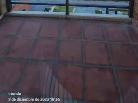 Departamento 5 ambientes con 4 baños