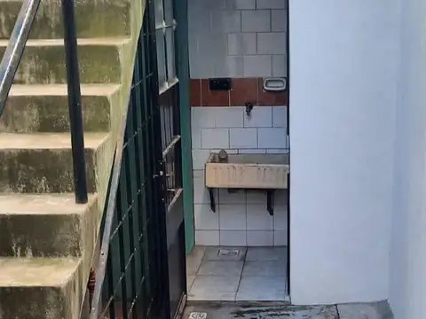 Galpon en Alquiler 20  mts Fondo
